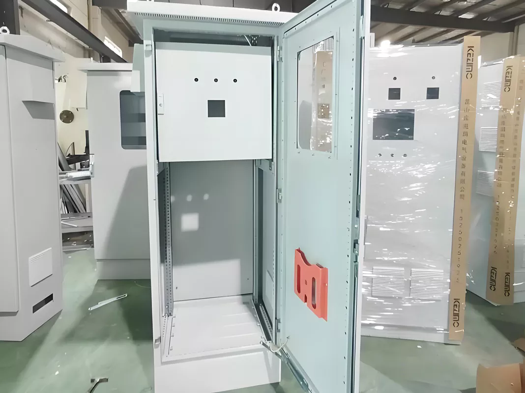 नेटवर्क कैबिनेट आपके आईटी बुनियादी ढांचे में कैसे सुधार करता है?